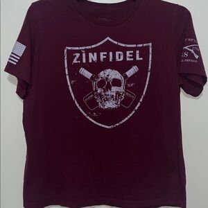 Grunt Style Women’s Zinfidel Skull Shield Graphic Tee - maroon.